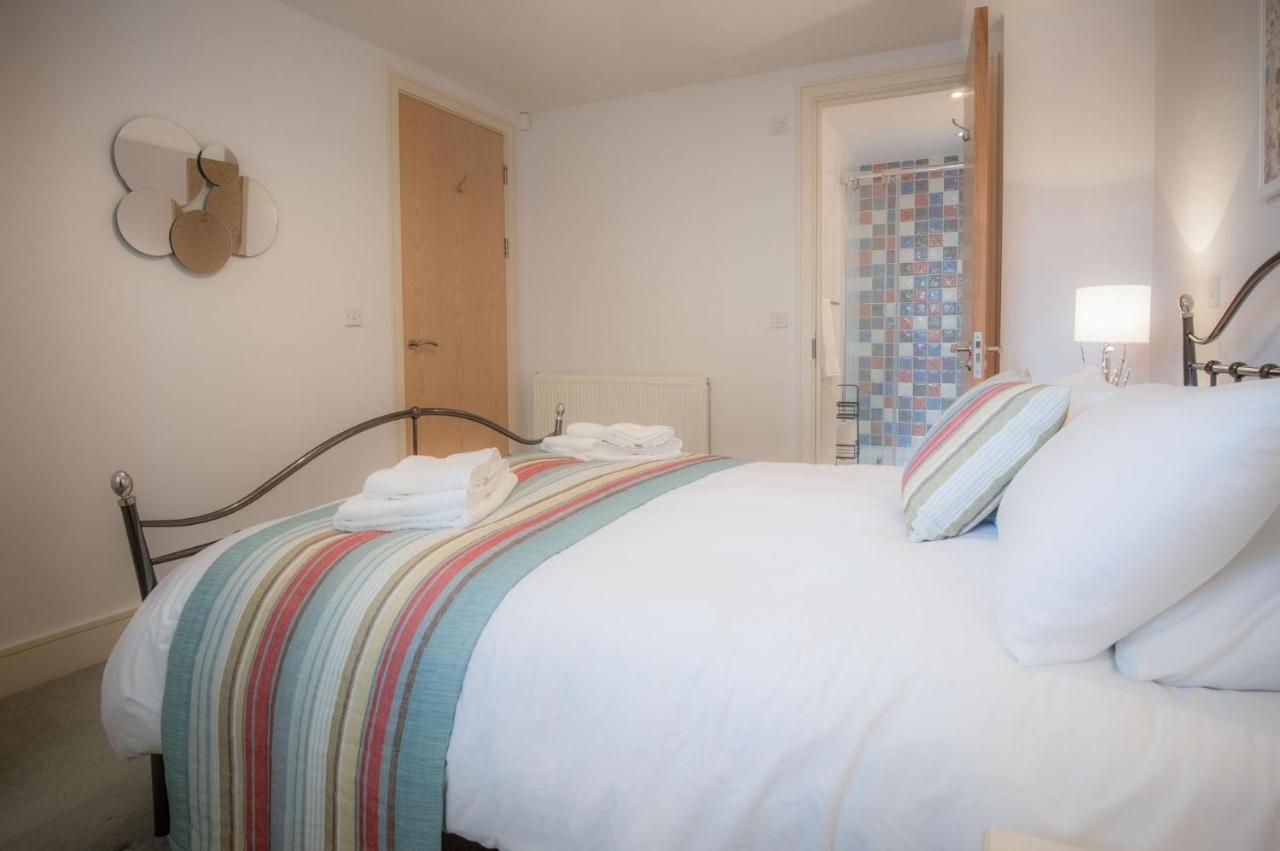 Minarvon - 2 Bedroom Apartment - 桑德斯富特 外观 照片