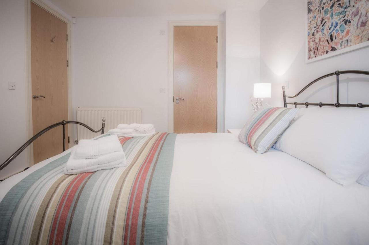 Minarvon - 2 Bedroom Apartment - 桑德斯富特 外观 照片